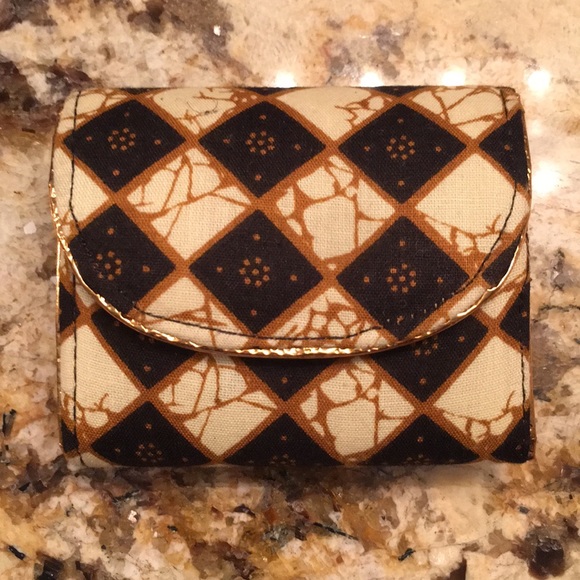 Thailand Coin Purse - Picture 1 of 4